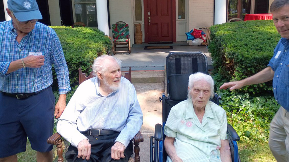 The Honorable Roscoe Bartlett and Mrs. Bartlett celebrate his birthday